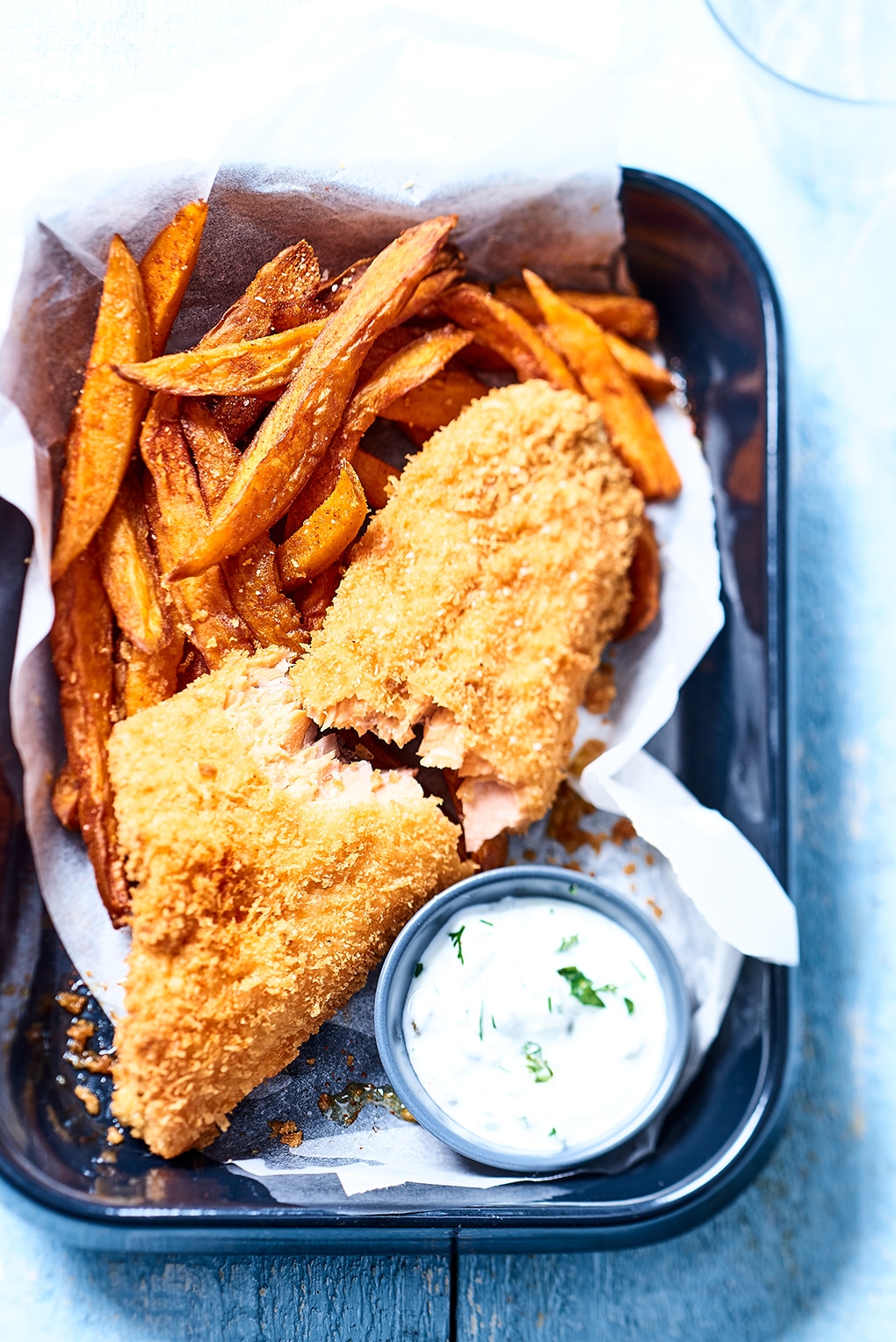 Recette Fish and chips de truite, frites de patates douces aux épices